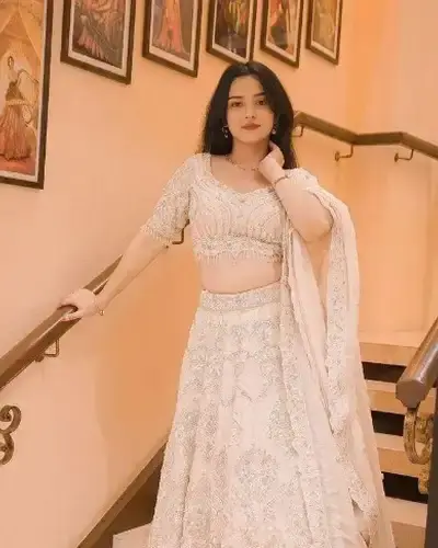 Escort Rajauri